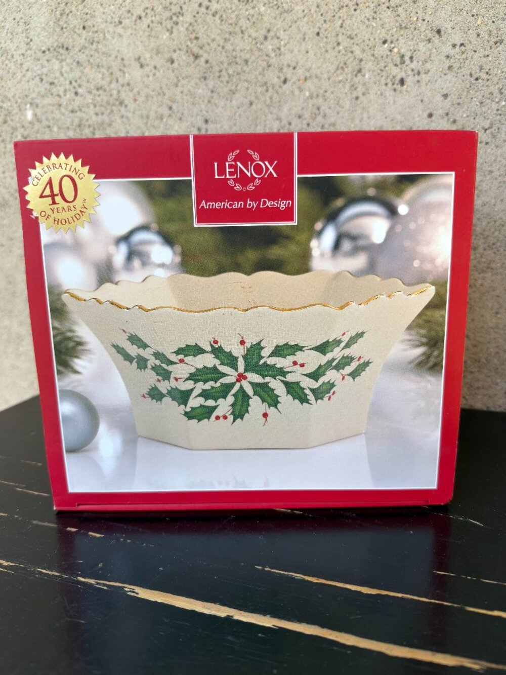 Lenox Holiday Archive Paneled Bowl NIB